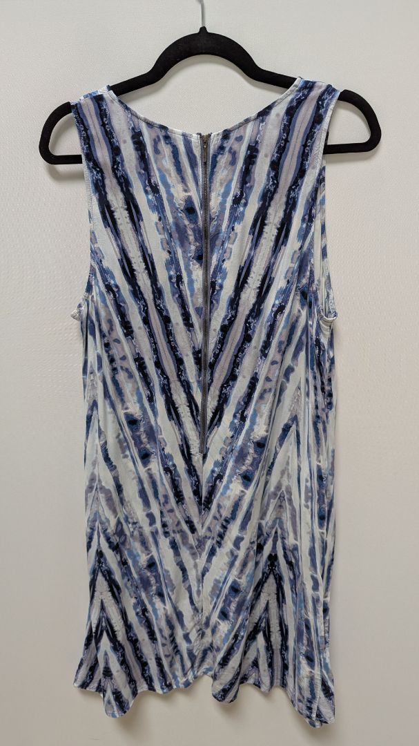 AVA & VIV Blue Striped Dye Sleeveless Shift Dress