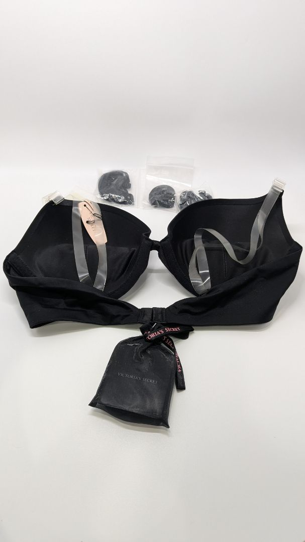 Victoria's Secret Black Very Sexy Push-Up Bra