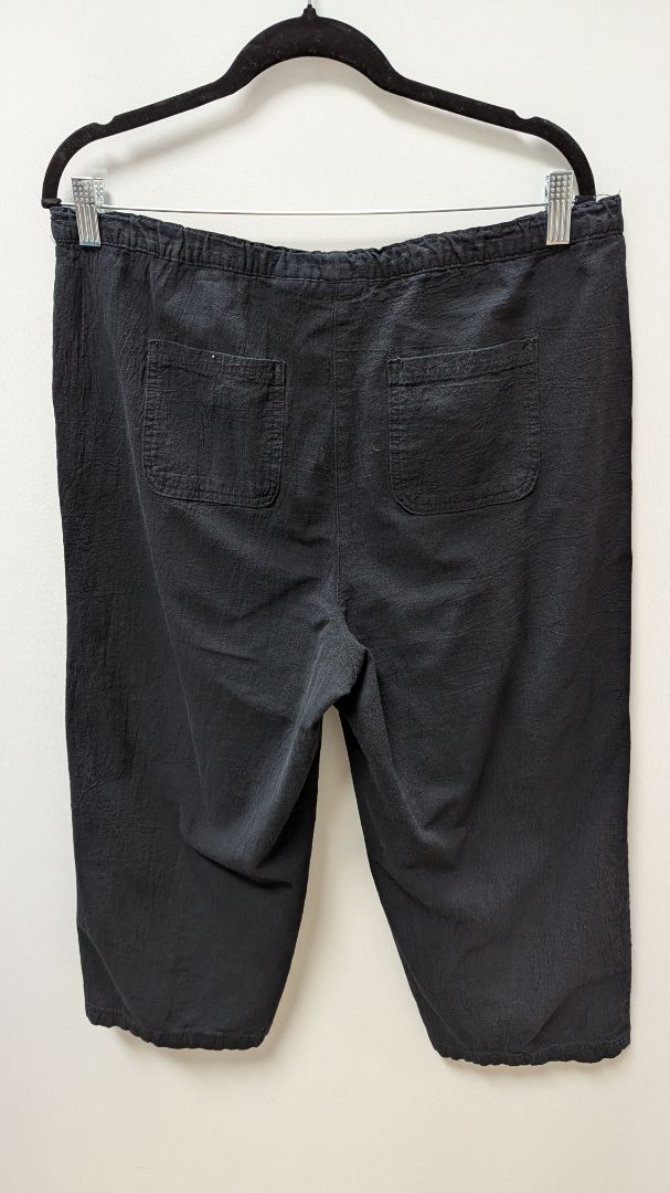 Croft & Barrow Black Cotton Cropped Casual Pants