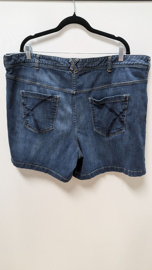 Lane Bryant Dark Wash Mid-Length Denim Shorts