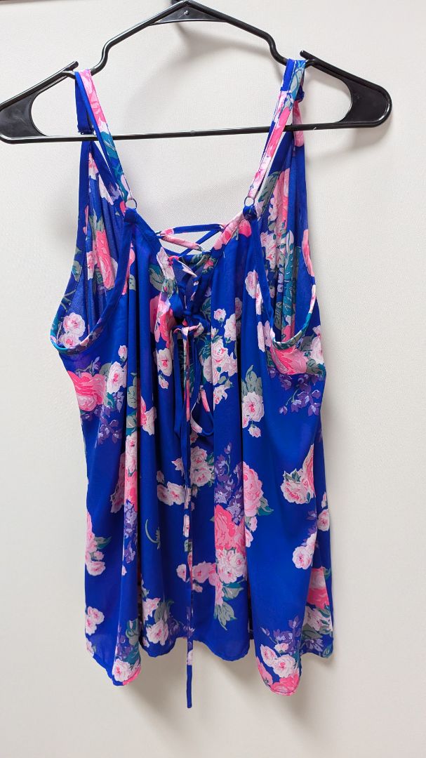 Torrid Blue/Pink Floral Lace-Up Back Blouse