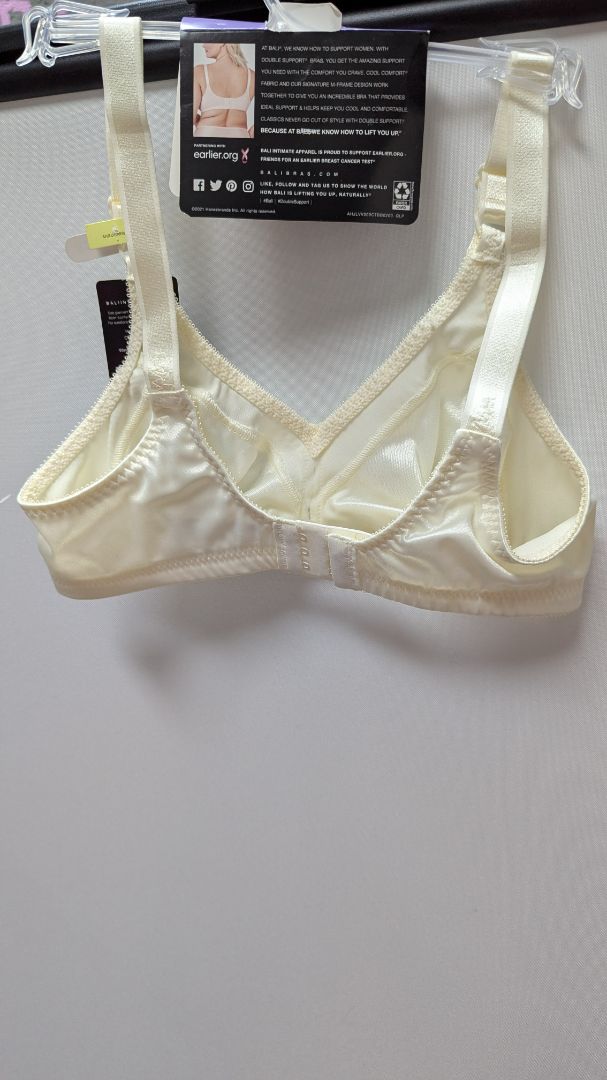 BALI Ivory Back-Smoothing Double-Support Wirefree Bra