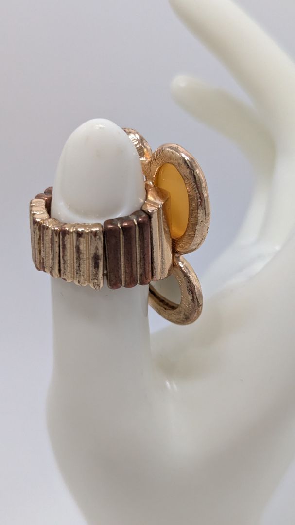 Gold-Tone Yellow Oval Stones Ring