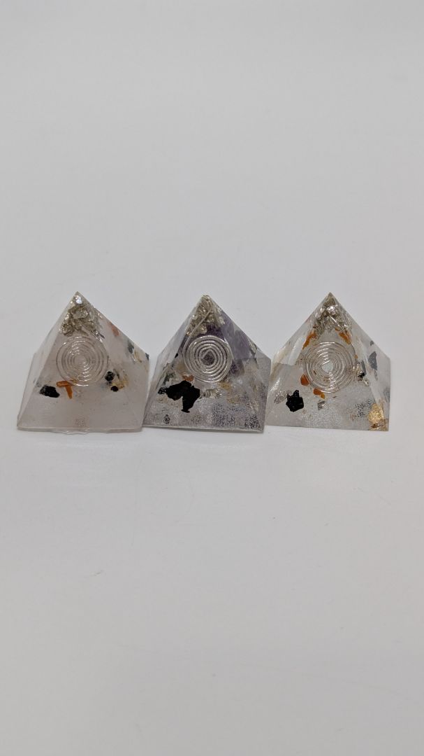 Handmade L. Williams Silver Tip Small Resin Pyramid (~1x1x1")