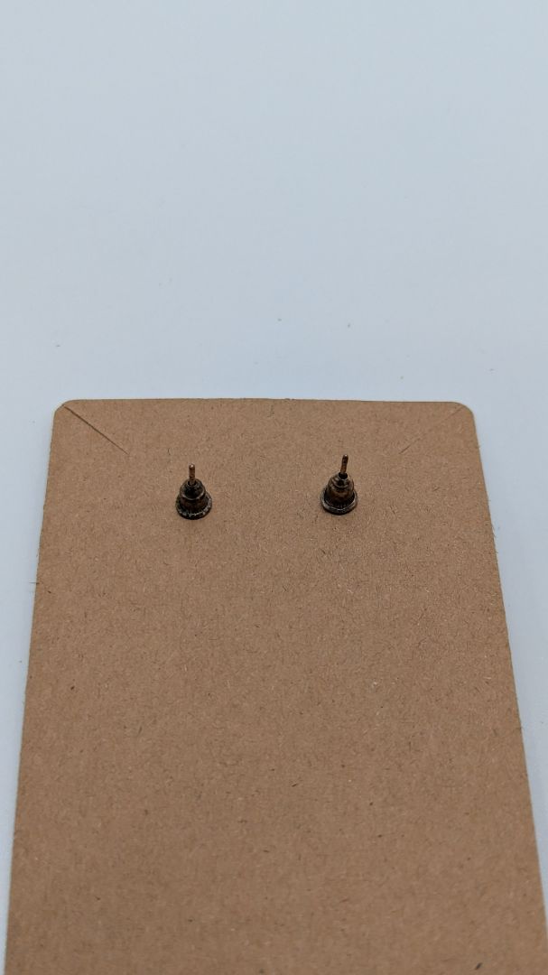 Rose Gold Heart Cutout Stud Earrings