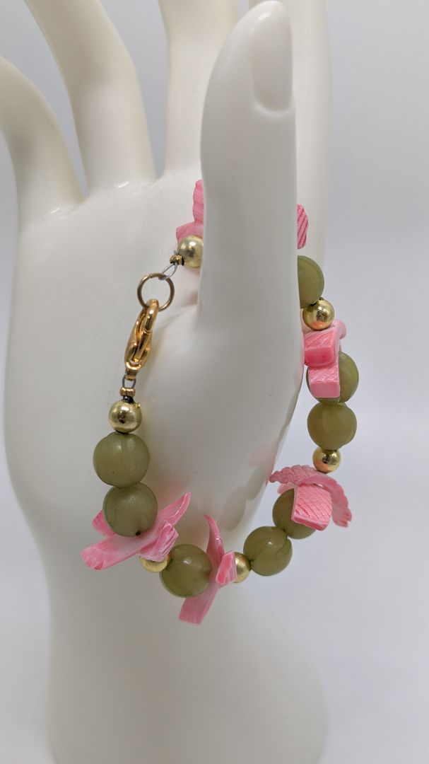 Green/Pink Textured Abstract Beaded Bracelet