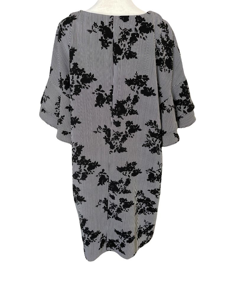 Worthington Black/White Floral Bell Sleeve Dress