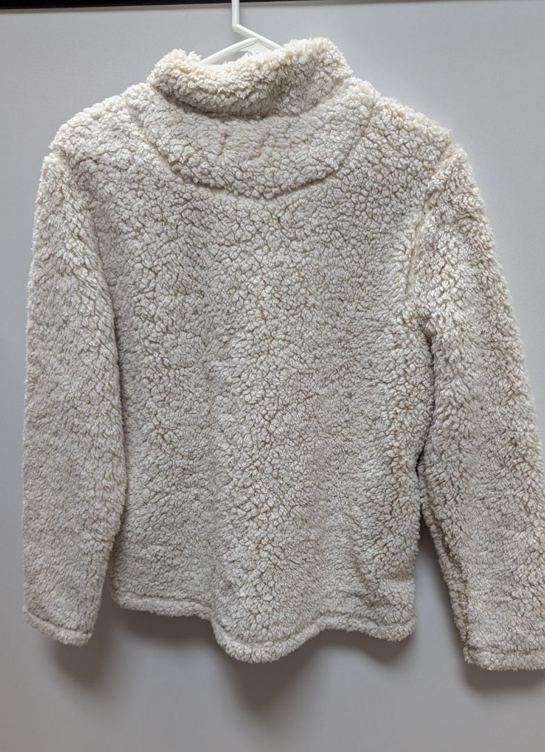 Time and Tru Cream Fleece Pullover Sweater