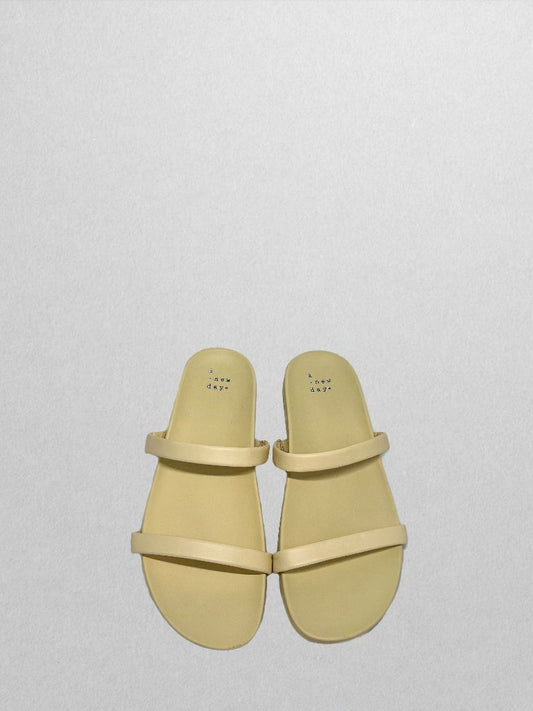 A New Day Yellow Strappy Slide-on Sandal (9.5) (New without Tags)