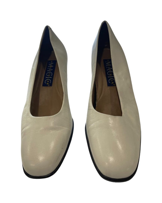 Andrew Geller Magic Vintage Nude Chunky Heel