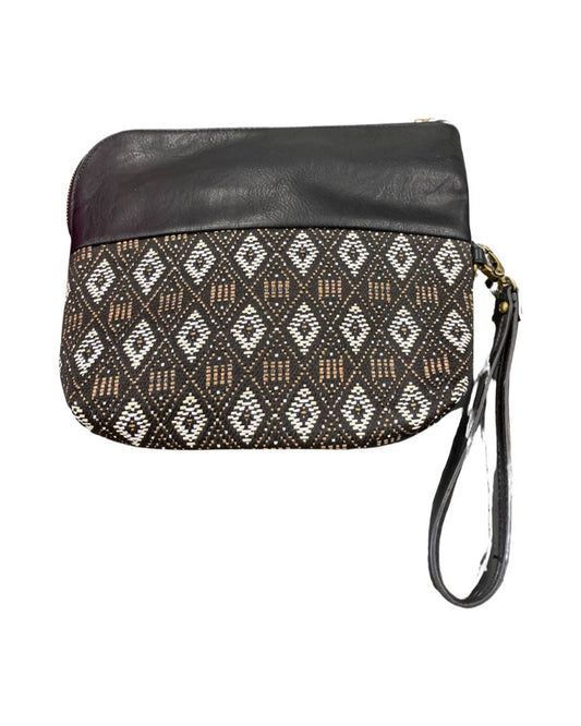 DV Black/White/Brown Geometric Fabric Zipper Clutch