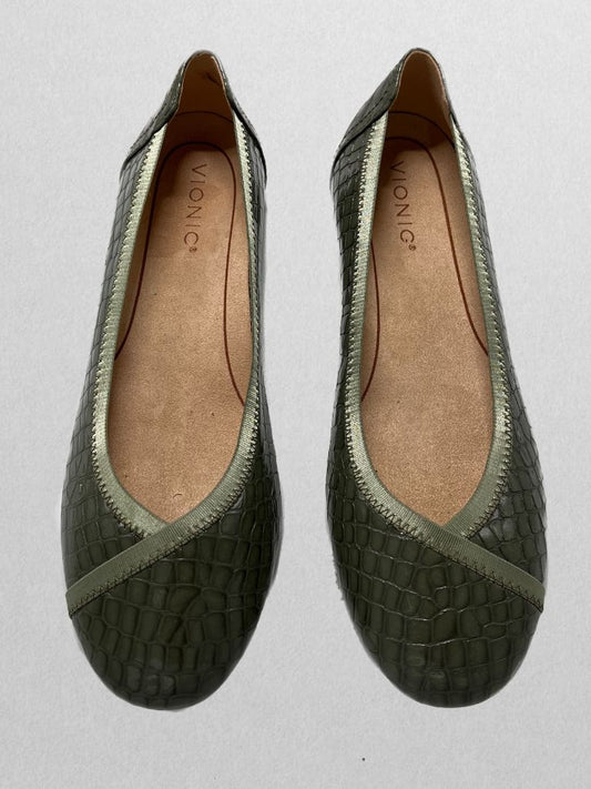 Vionic Green Faux Snakeskin Flats