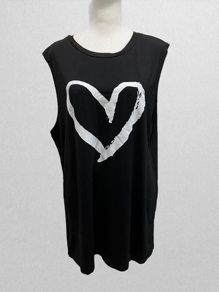 MAGICMK Black Tank with White Heart