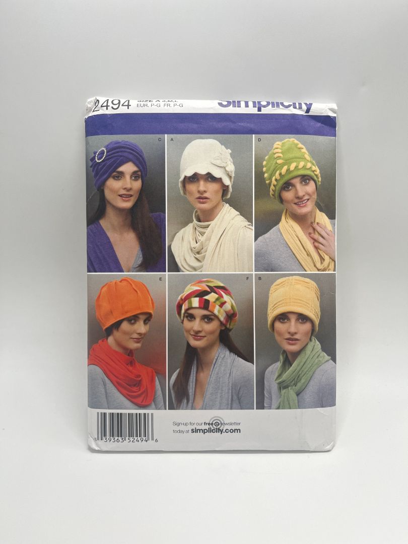 Simplicity 2494 Fleece Hats Sewing Pattern Size A