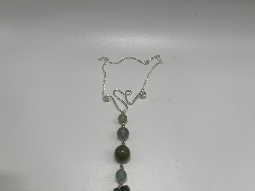 Green Unakite & Fluoride Beaded Hanging WallDecor