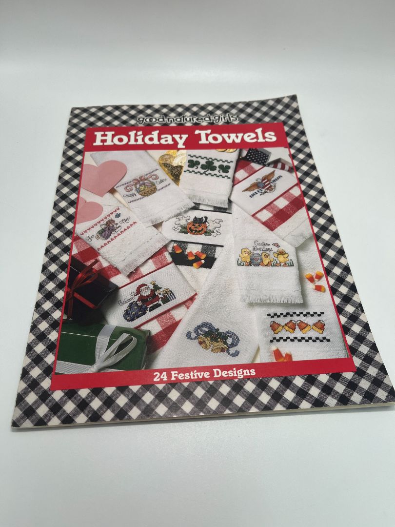 Stoney Creek 'Home Cookin' Towels + Aprons' Cross-Stitch Booklet