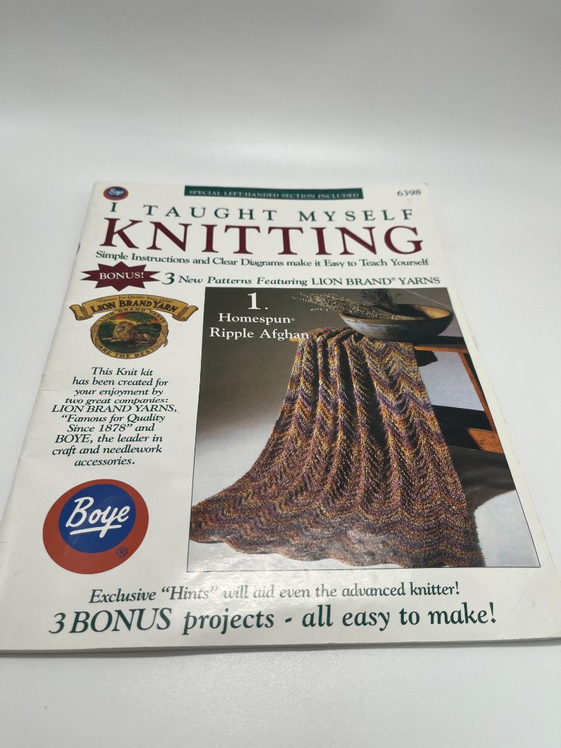 Boye 'I Taught Myself Knitting' Craft Booklet