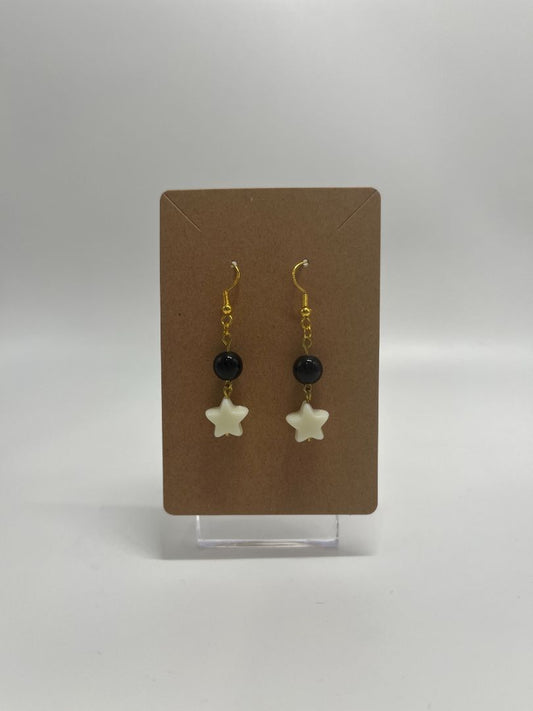 Dainty Black & White Star Beaded Gold Wire LoopEarrings