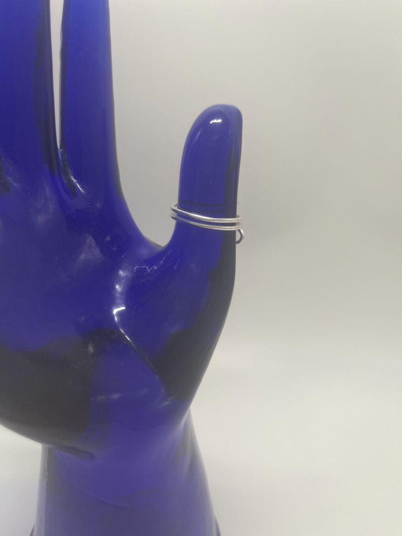 Abstract Wavy Wire Ring Size 6 | Silver