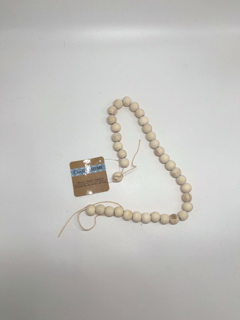 Crafter's Square Natural Wooden Bead Garland NWT