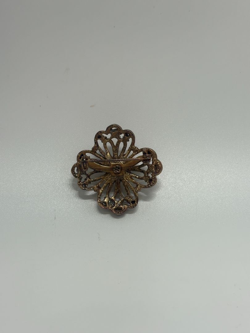 Gold-Tone Vintage 1950s/1960s Wire Filigree Textured Brooch Pin