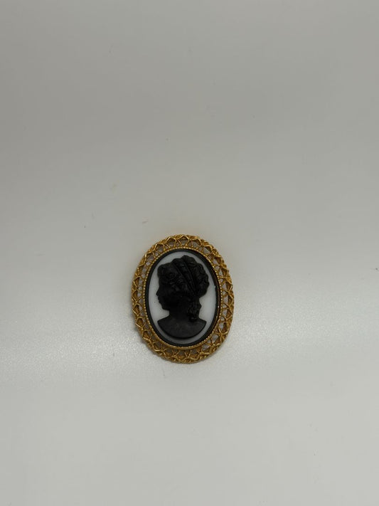 Black/White Vintage Victorian Revival Cameo 1950s/1960s Openwork Frame Brooch Pin