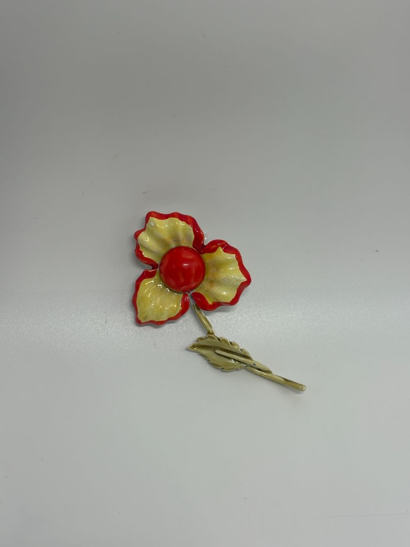Yellow/Red Vintage Flower Power 1960s Mod Pop Art Brooch Pin