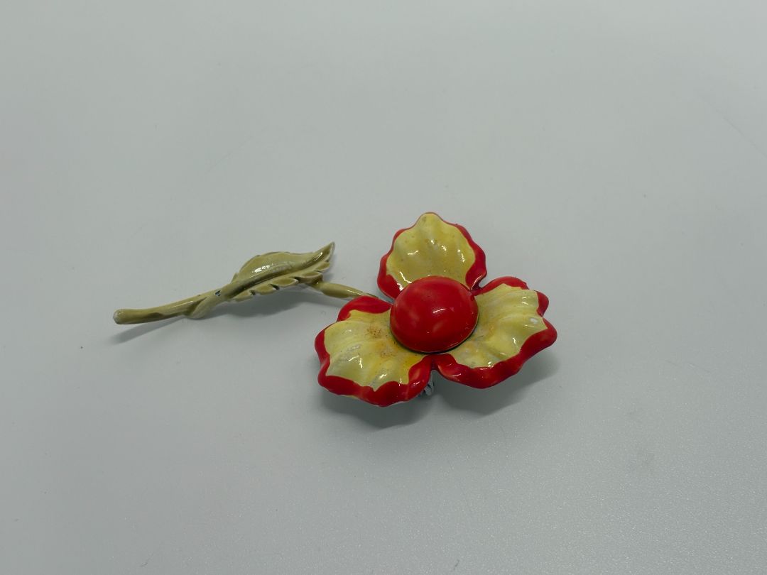 Yellow/Red Vintage Flower Power 1960s Mod Pop Art Brooch Pin