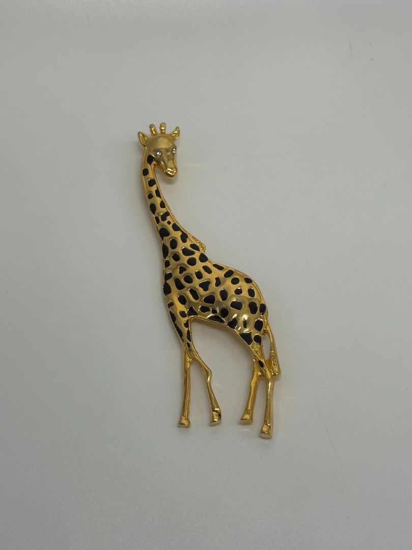 Gold-Tone Vintage Mid-Century 1970s/1980s Standing Giraffe Brooch Pin