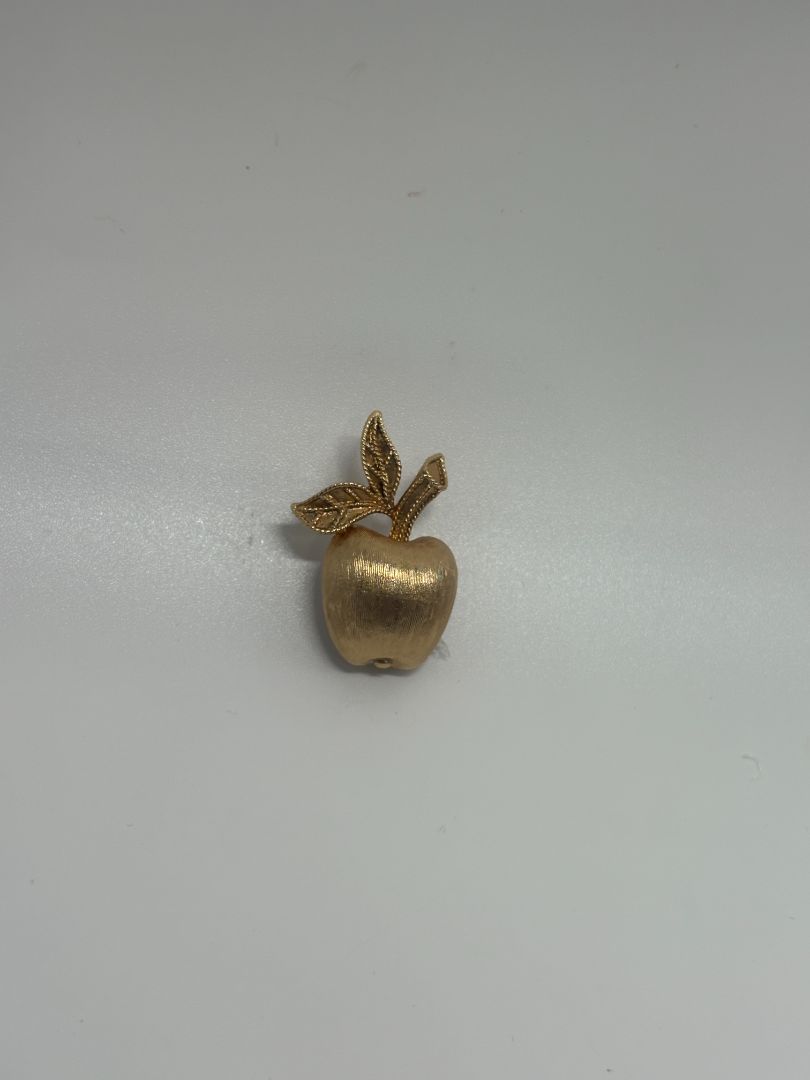 Avon Gold-Tone Vintage 1974 Gilded Apple Brooch Pin