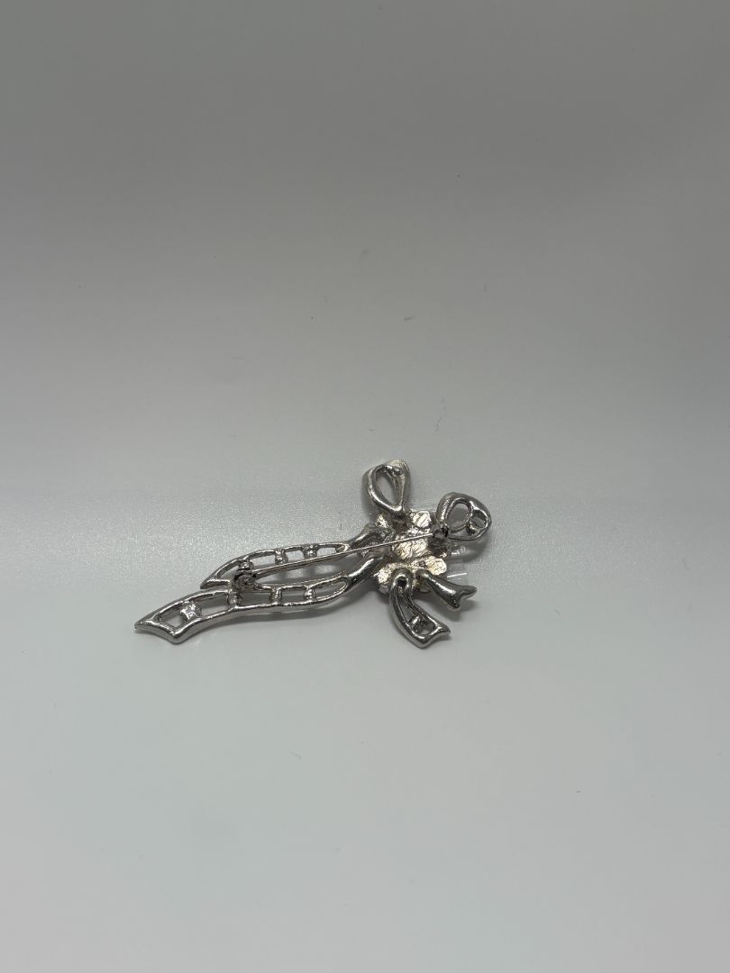 Silver/Purple Vintage Ribbon Bow 1950s/1960s Silver-Tone Brooch Pin