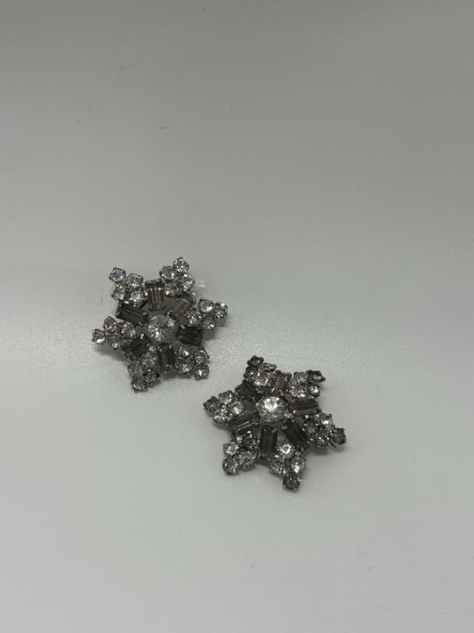 Silver-Tone Vintage 1950s Mid Century Rhinestone Snowflake Scatter Brooch Pin Set