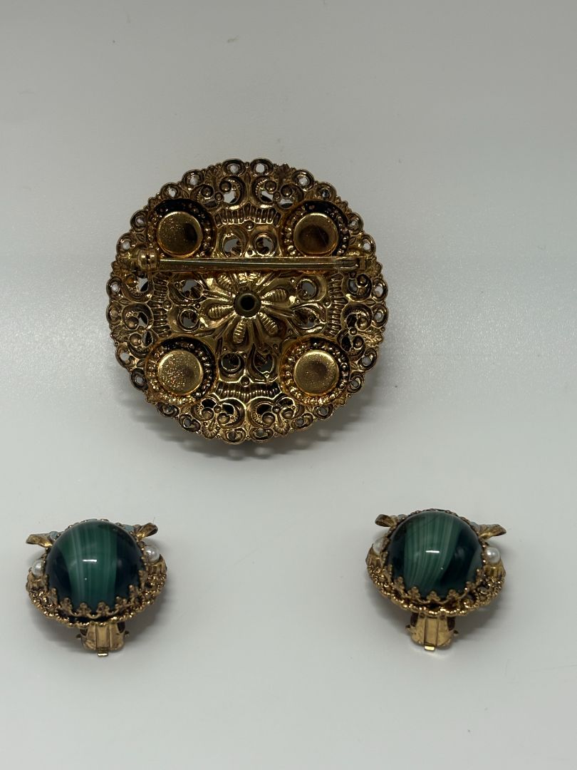 W. Germany Gold/Green Vintage 1950s Layered Filigree Brooch & Earrings Parure Set