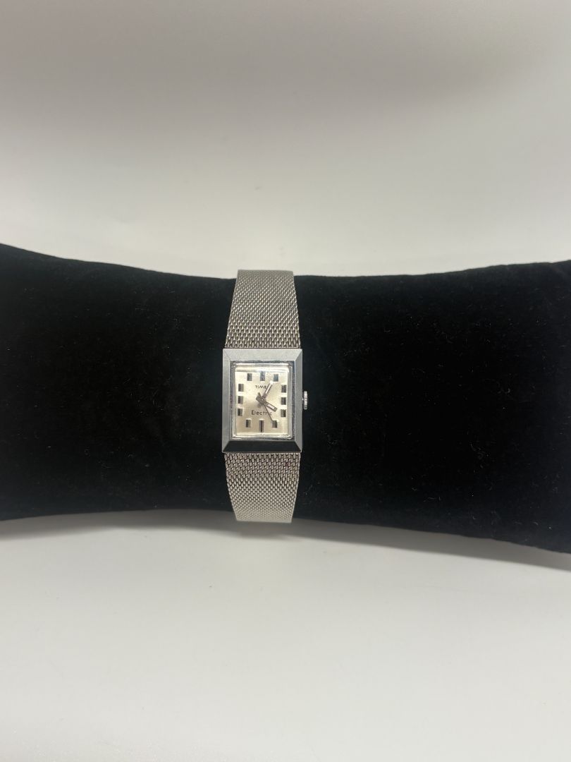 Timex Vintage 1970s Electric Silver-Tone Watch