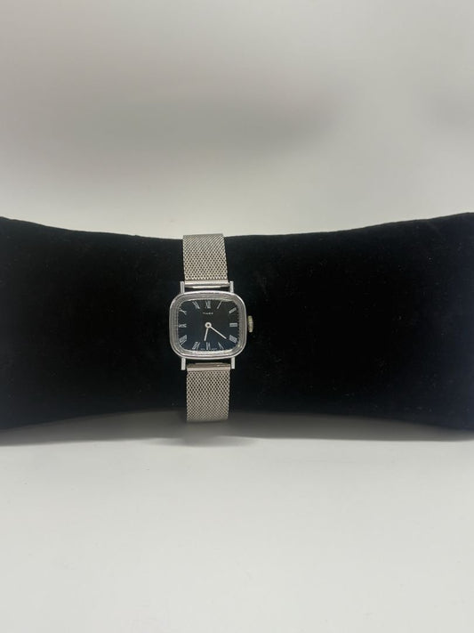 Timex Vintage 1970s Silver-Tone Cushion Case Watch