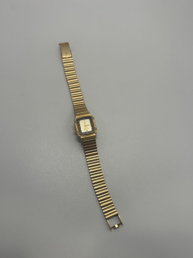 Bill Bass Vintage 1980s Gold-Tone Quartz Square Diamond Accent Watch