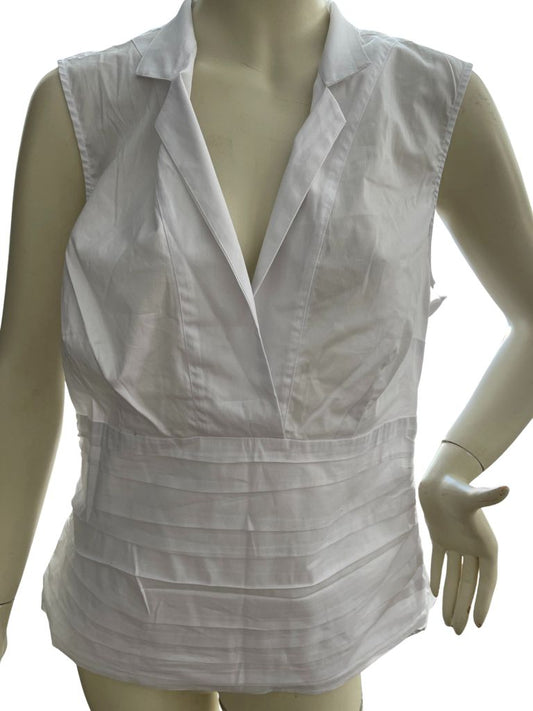 Laundry by Shelli Segal White Sleeveless Deep V Blouse