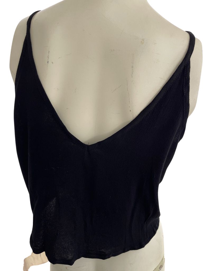 MakeMeChic Black Tie Front Crop Tank