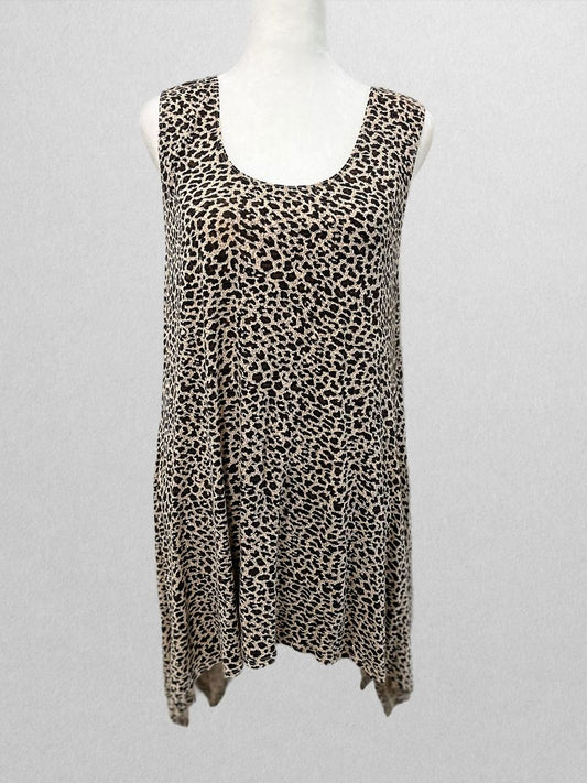 Monroe & Main Leopard Print Asymmetrical Tank Top