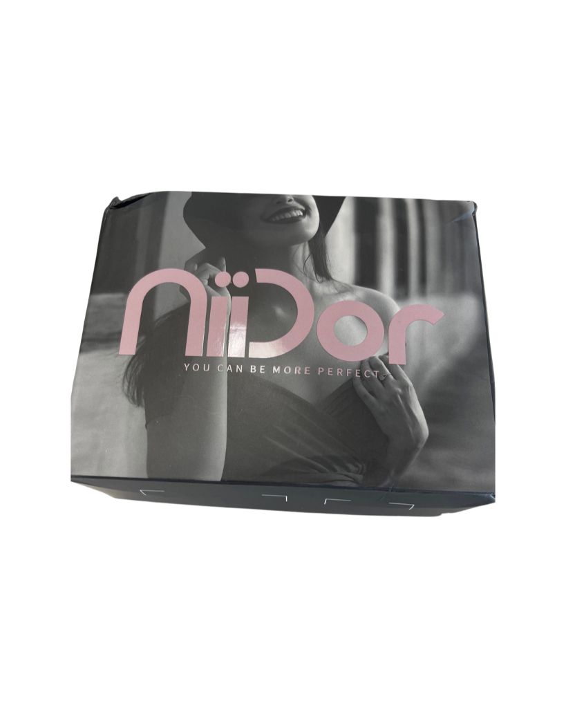 Niidor Nude Strapless Adhesive Bra (new in box)