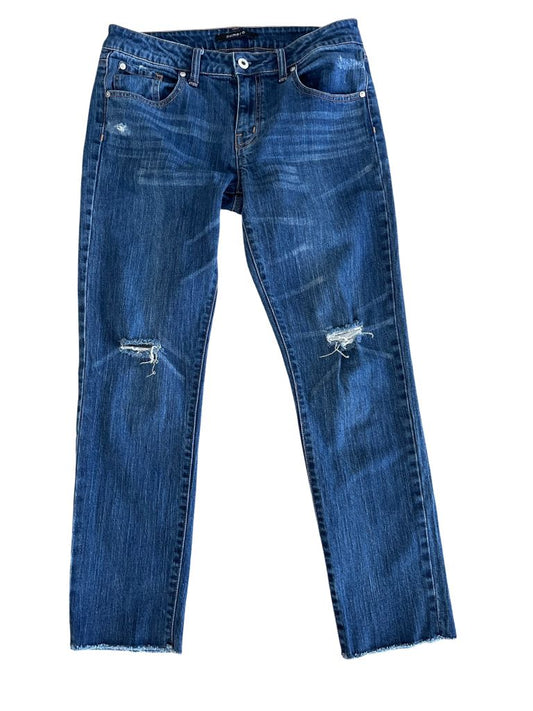 Numero Distressed Blue Jeans with Raw Hem