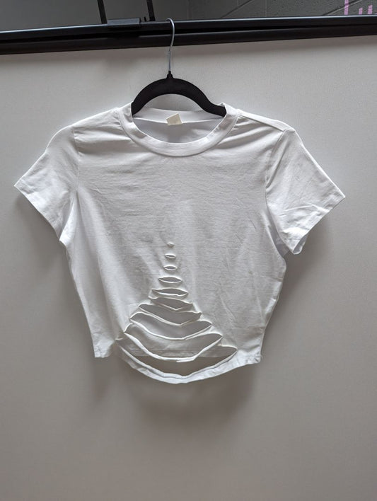 SweatyRocks White Crop Distressed Tee
