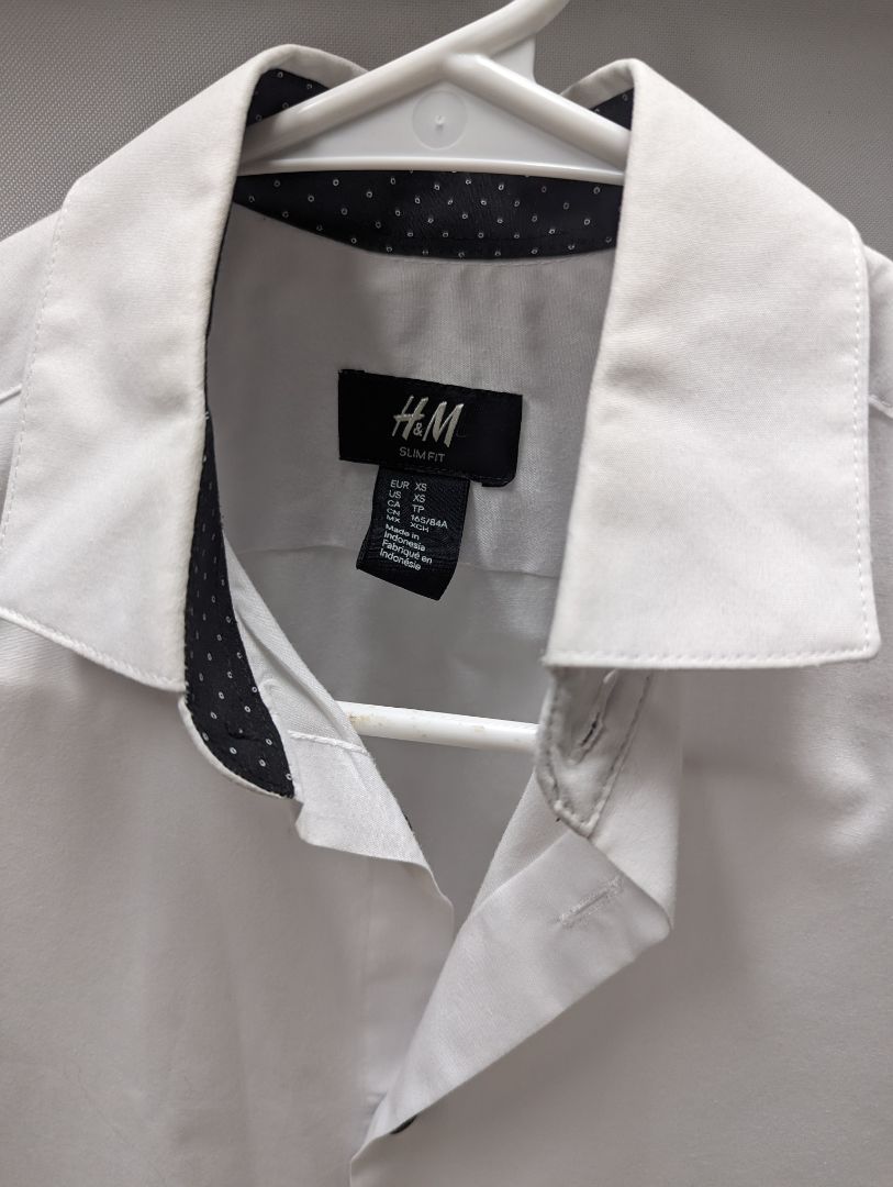 H&M White Button Down Slim Fit Dress Shirt