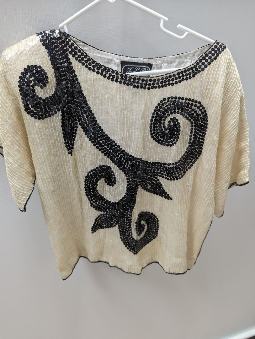 J.L.B. Vintage Ivory/Black Sequin Short Sleeve Blouse