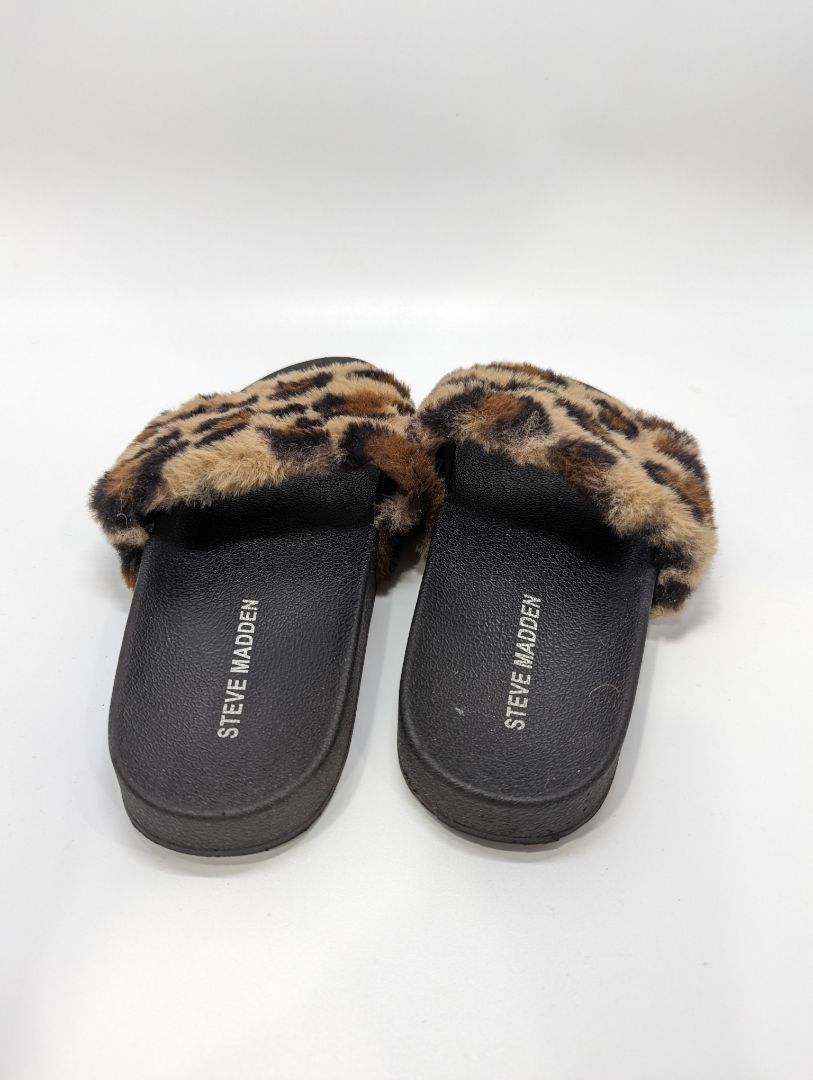 Steve Madden Black Sandal with Brown Leopard Strap