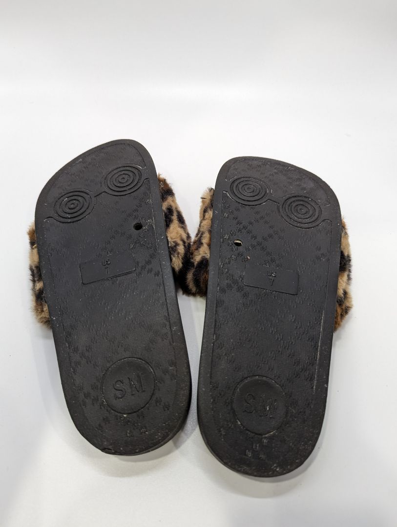 Steve Madden Black Sandal with Brown Leopard Strap