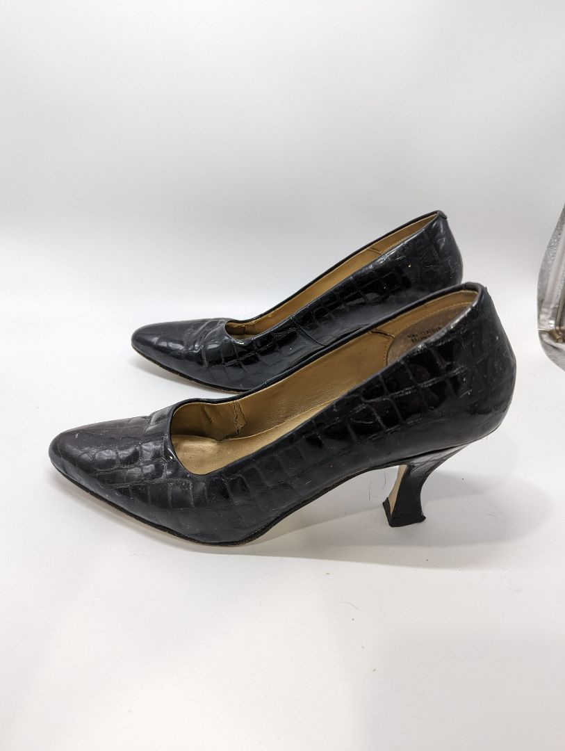 Ann Marino Black Faux Snakeskin Heels