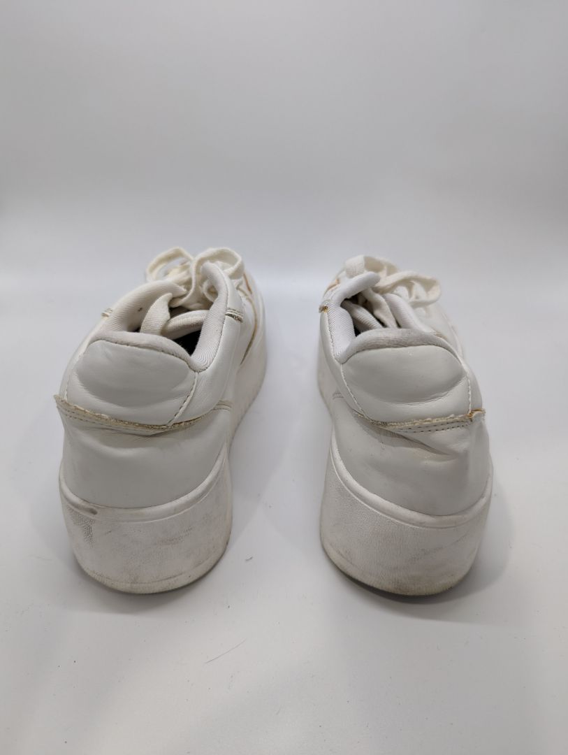 Steve Madden White Leather Sneaker