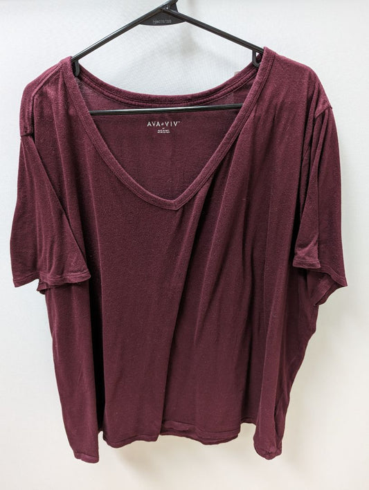 Ava & Viv Burgundy Short Sleeve V-Neck Tee