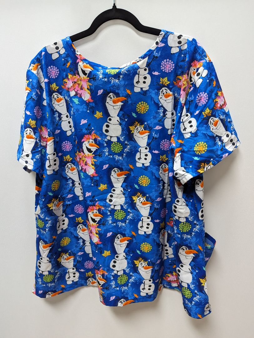 Disney Frozen 2 Blue Olaf Printed V-Neck Scrub Top